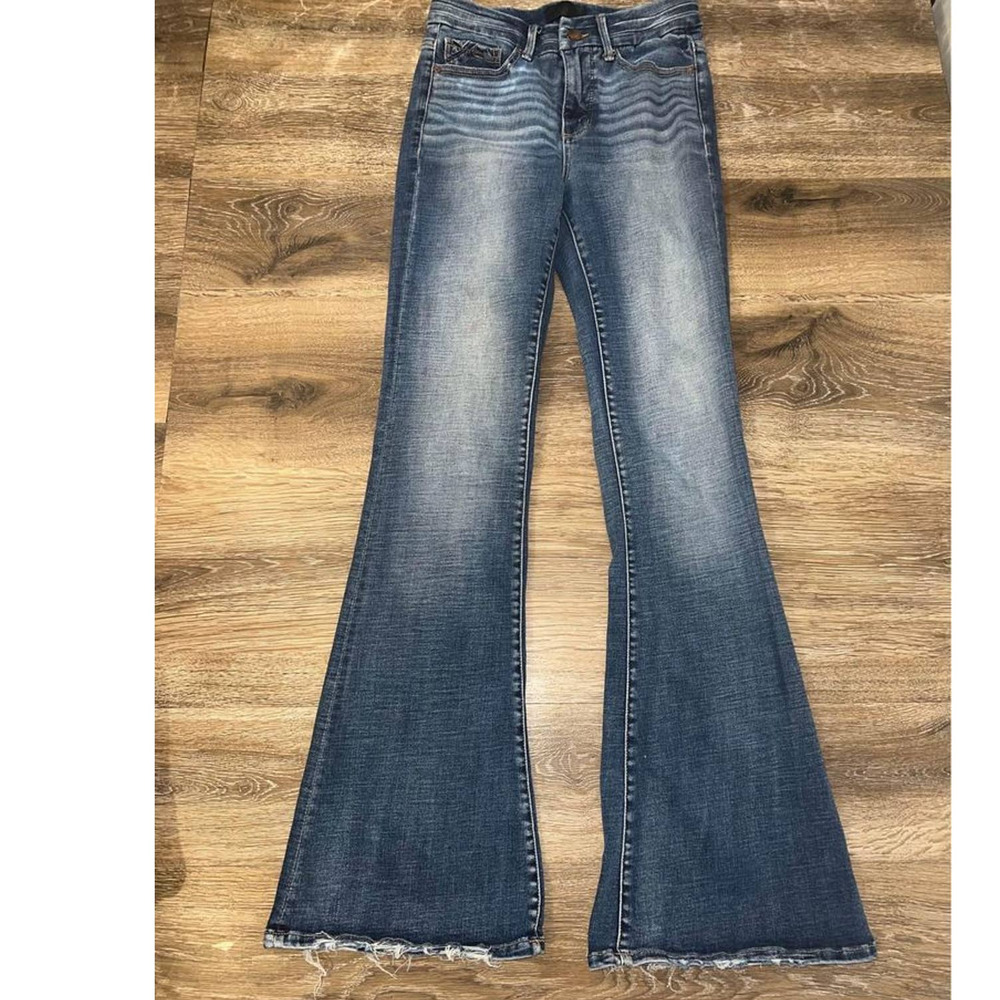 Black buckle women’s jeans size 25/34